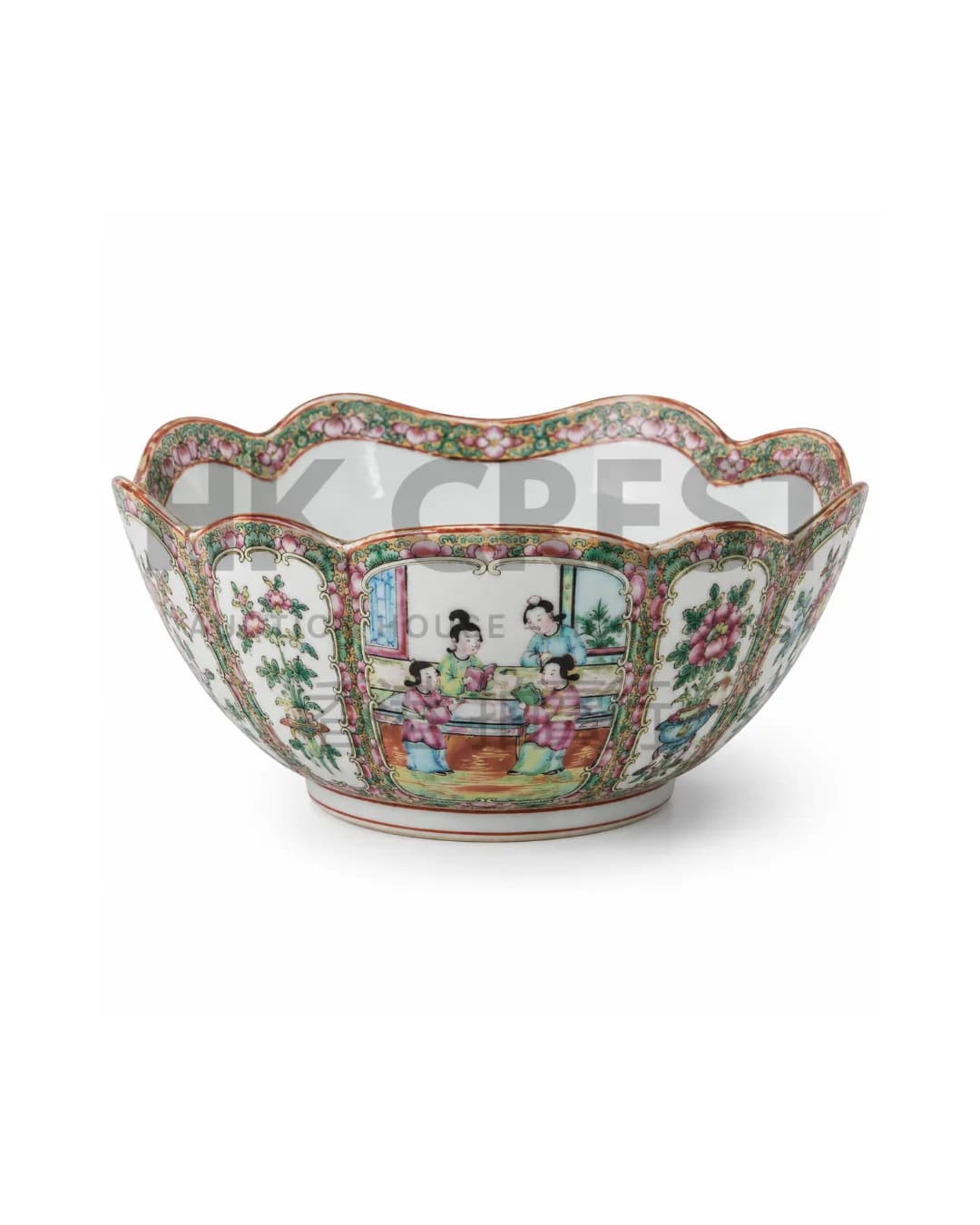 CHINESE FAMILLE ROSE PORCELAIN MEDALLION BOWL