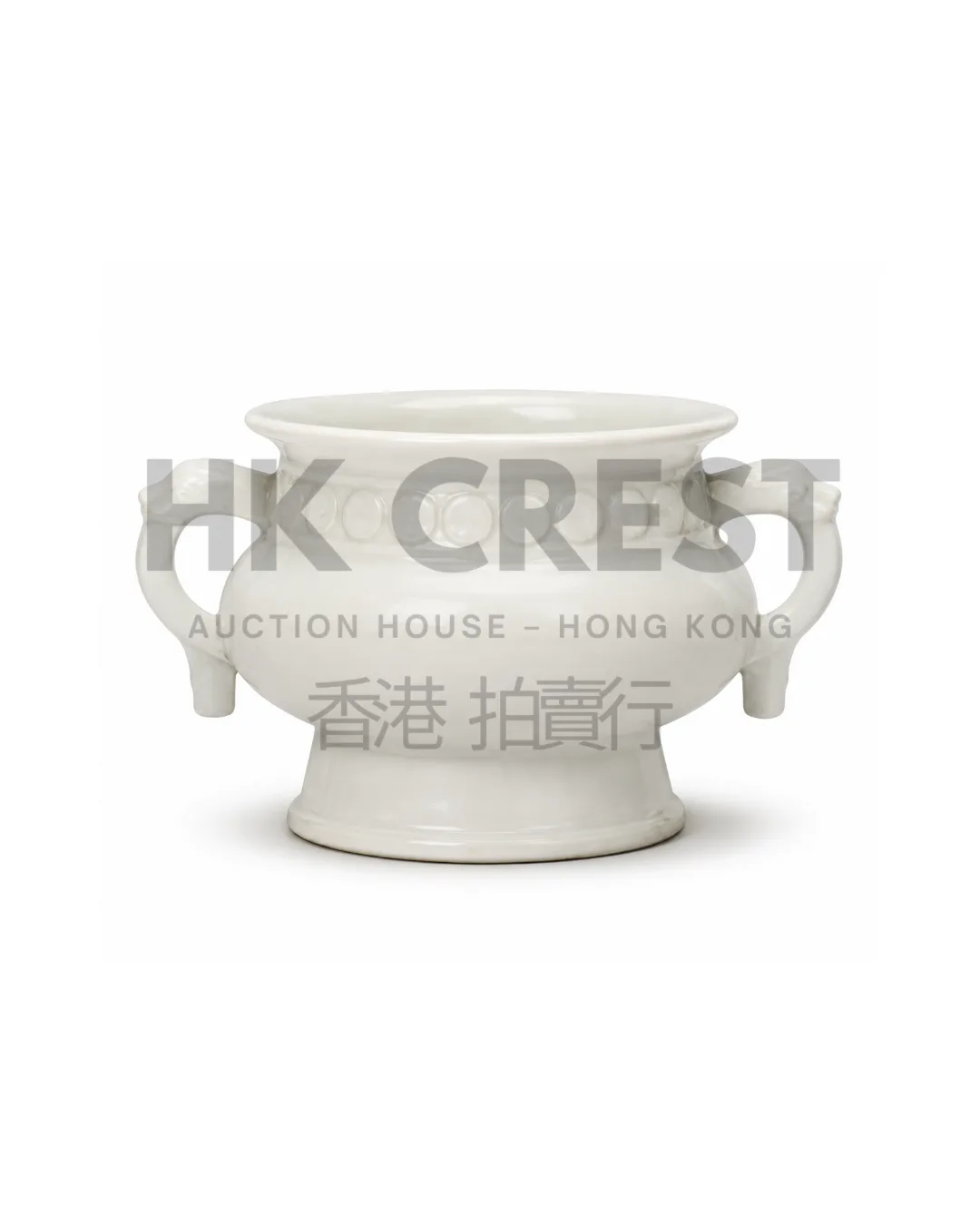 CHINESE DEHUA PORCELAIN TRIPOD CENSER, LATE MING