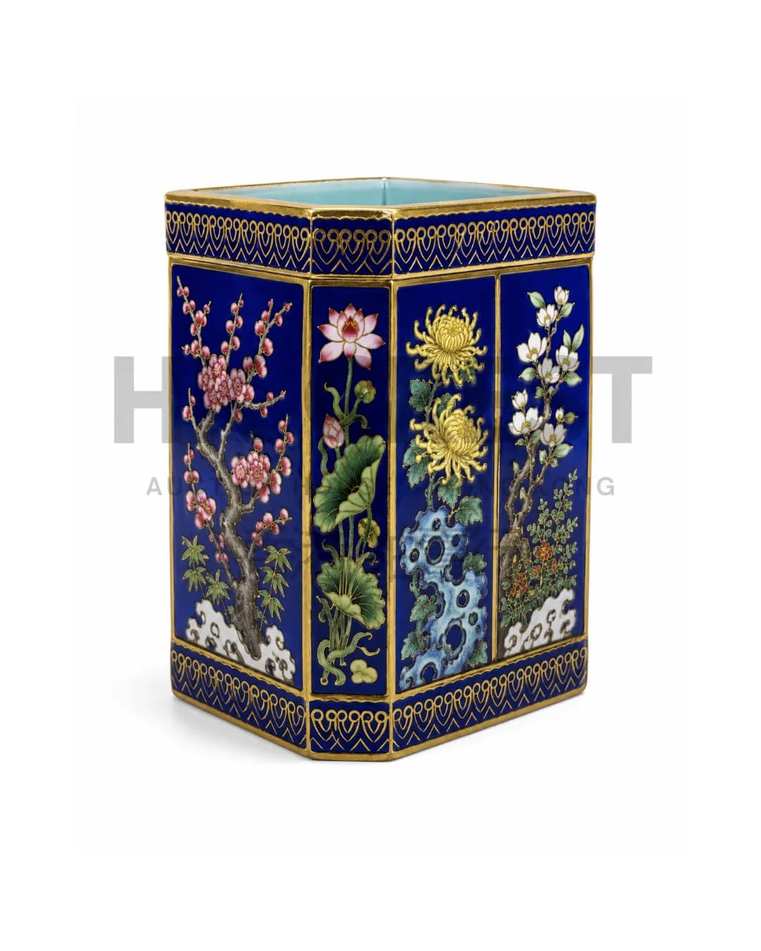CHINESE ENAMELLED PORCELAIN SQUARE BRUSH POT