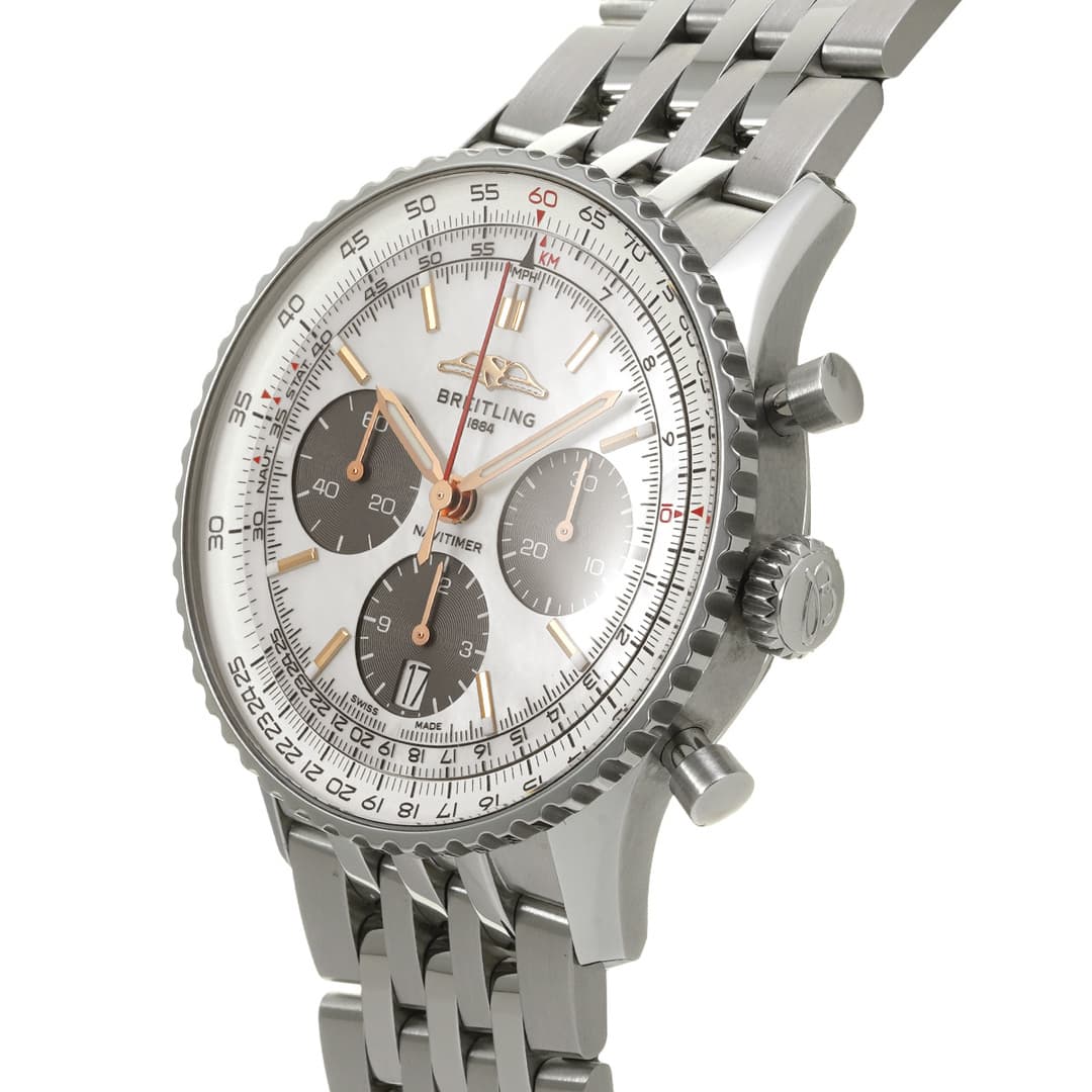 Breitling Navitimer B01 Chronographe 41 — 2