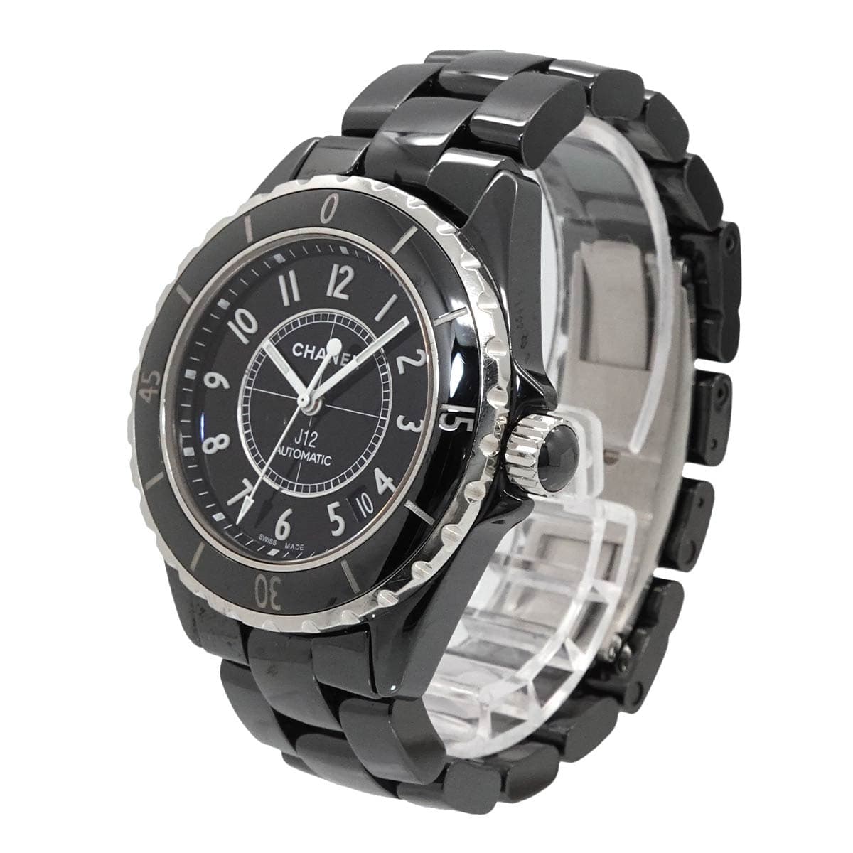 Chanel J12 38mm — 2