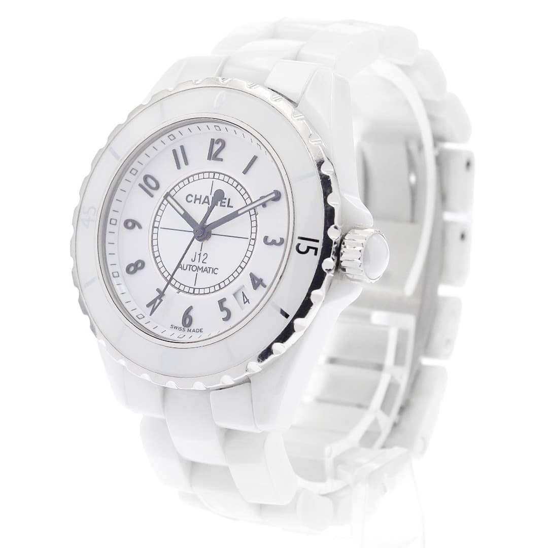 Chanel J12 — 2