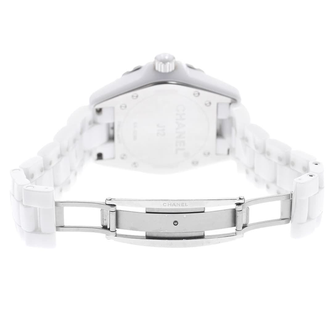 Chanel J12 — 3